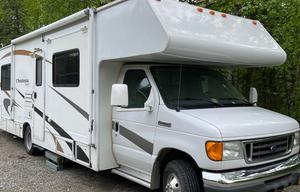 2007 Chateau 31ft Class C Motorhome