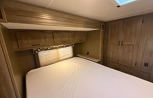 Pet Friendly Coachmen Freelander 21 RS