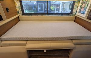 2017 Winnebago Navion 24J