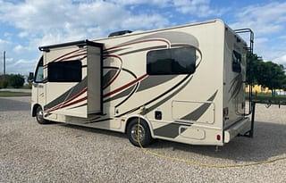 2015 Thor Motor Coach Vegas 24.1
