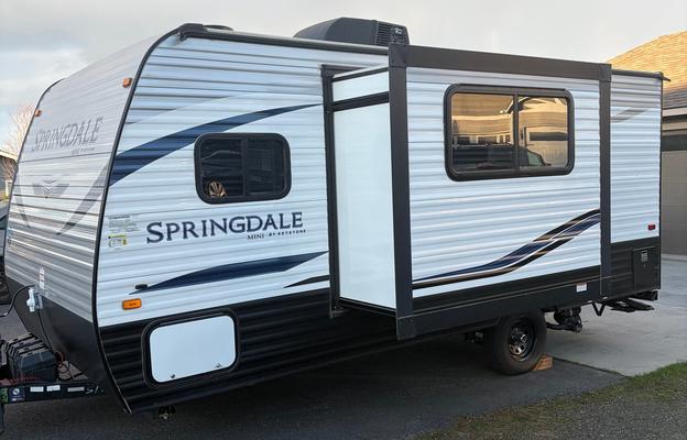 Springdale Bunkhouse w/ Slide Out-Easy Tow