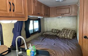 2013 Thor Motor Coach Majestic