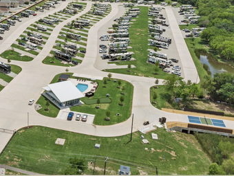 THE RETREAT AT SHADY CREEK