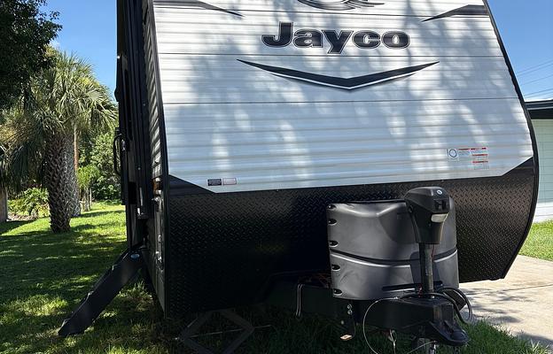 L&M PTJ Kids & Pet Approved Camper Rental