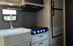 Jayco Micro – Sleeps 5 • Solar • Easy Tow!