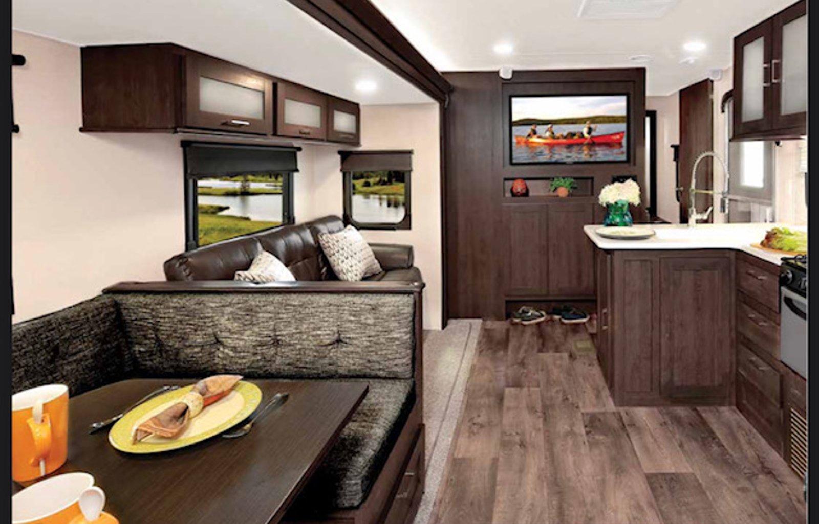 Family Fun RV with bunk house