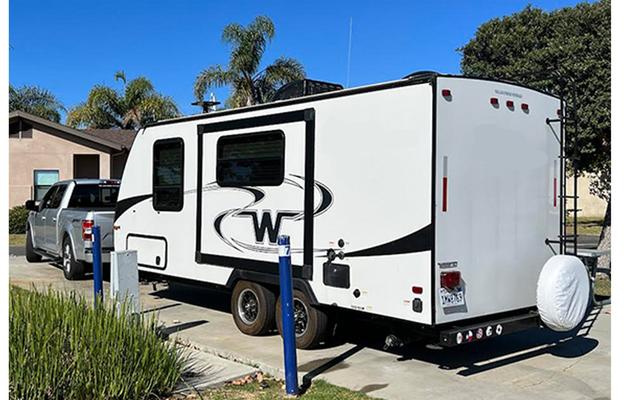 2018 Winnebago Micro Minnie 2108DS