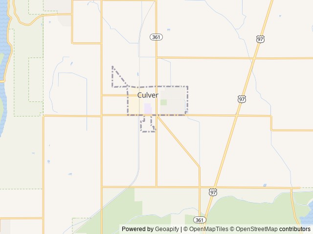 Map for Glamping party of 6 near Culver, OR