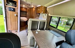 Itasca Viva 23L — European Chic on Wheels