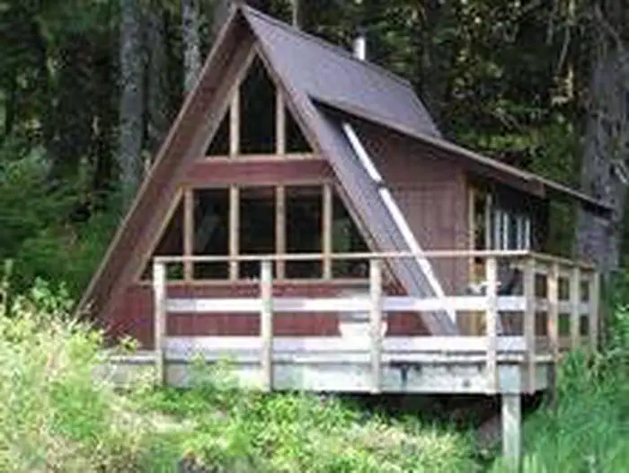 Castle River Cabin