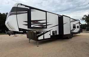 2023 Forest River RV Forest River XLR Nitro RV rental photo 4