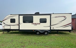 Great Travel Getaway Trailer!!