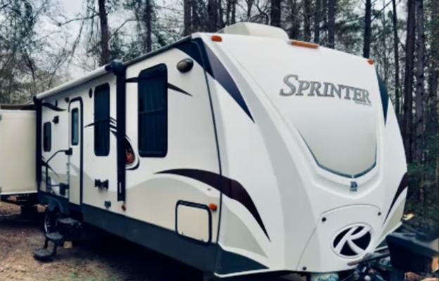 Keystone RV Sprinter 328RLS