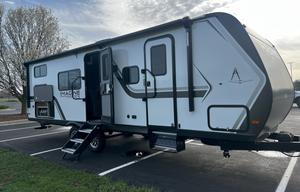 Family ready 2025 Grand Design 25BDE bunk house RV
