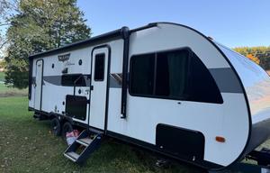 2024 Wildwood Bunkhouse – Sleeps 6, Starlink, Solar, Pets OK
