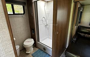 Traveler – Compact Comfort for Your Next Adventure