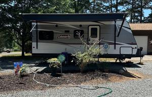 Coleman 202RD sleeps up to 4 people(delivery avl)