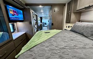2023 Thor Luminate • Family RV + Free WiFi