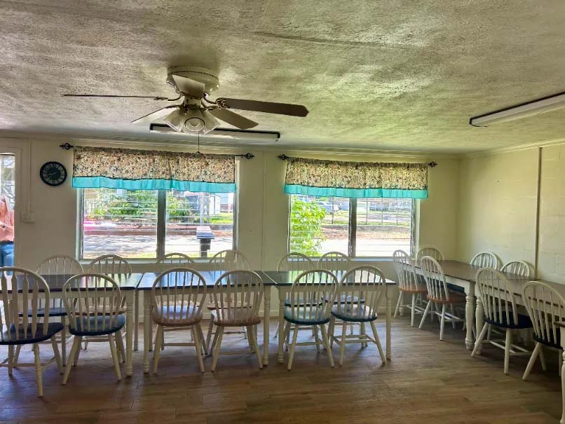 Inglis Lakeside RV Park