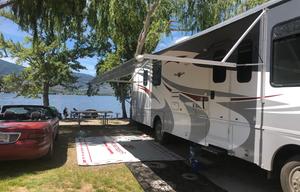 A La Vie (To Life) RV Rental