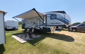 2018 Forest River RV Cherokee Arctic Wolf 315TBH8