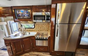 Glamping Fun: Mirada 35BH Class A w/ 2 Bathrooms