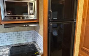 Spacious 5th Wheel, Incredible Bunkroom Floorplan!