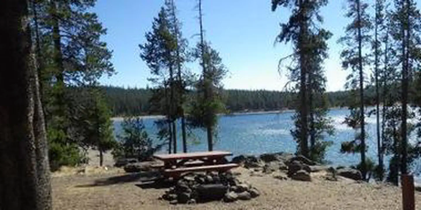 Medicine Lake Recreation Area