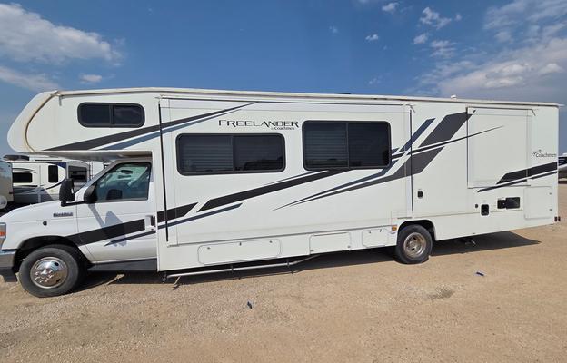 2022 Coachmen RV Freelander 31MB Ford 450 RV rental photo 1