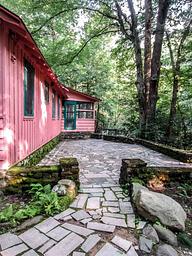 Spence Cabin Rear Patio