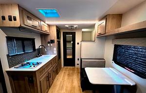 2025 Cruiser Embrace EL17BH