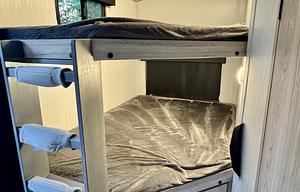 Fun Family Trailer! '22 Sundance Ultra Lite