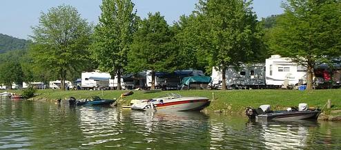 Boat Mooring at Bulltown Campground 