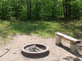 001, Loop: CLEAR LAKE CAMPSITE