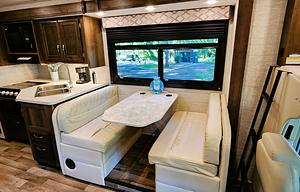Sully | Family Bunkhouse | Sleeps 10 | Stocked