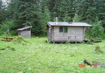 RAVEN CABIN3