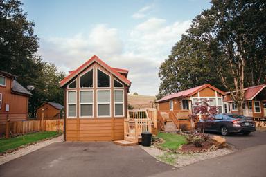 Hope Valley Resort