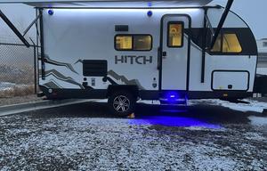 The Nomad Experience - NEW 2022 Cruiser Hitch
