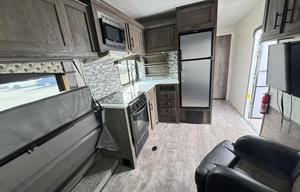 2021 Forest River RV Shockwave 27RQMX