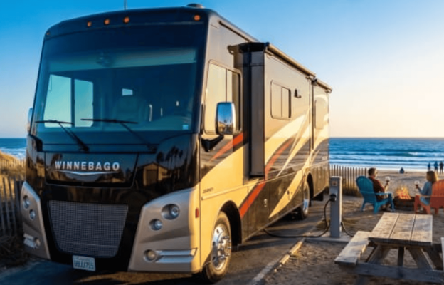 A8 Sunstar comfy/ Sleeps 7- StarLink & King Suite