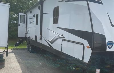 2023 Keystone Bullet w/ Bunkhouse - Sleeps up to 8
