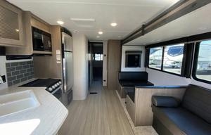 2021 Keystone Hideout LHS 318BR