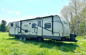 2015 Keystone Sprinter Campfire Edition