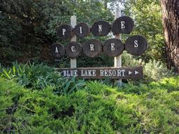 Pine Acres Blue Lake Resort