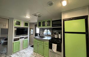 Quad Bunk Pet Friendly Coachmen RV Freedom Express 29SE