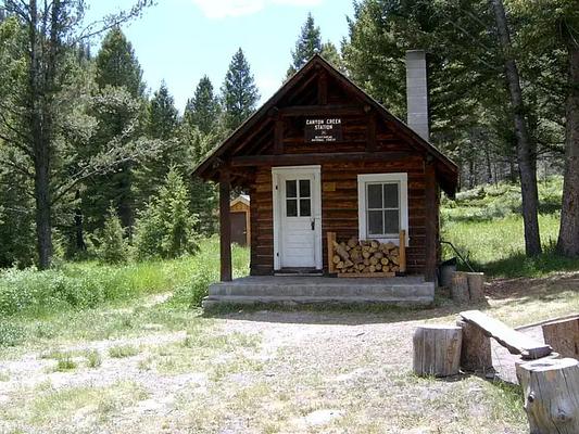 001, Loop: AREA CANYON CREEK CABIN