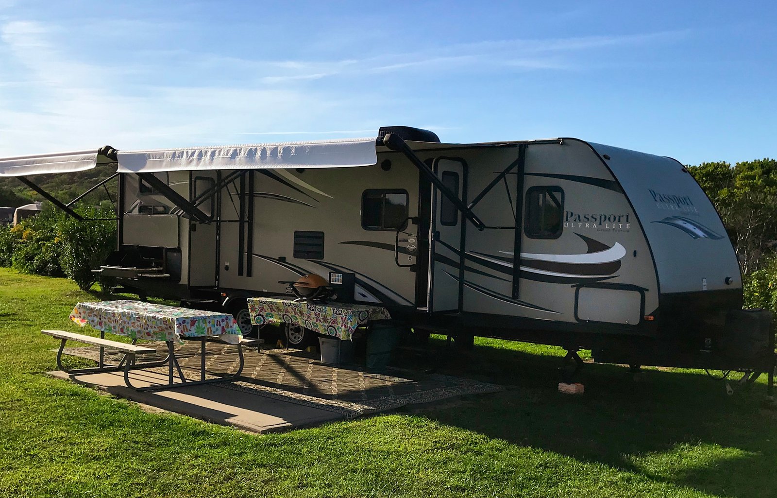 Keystone Passport Commack Camper
