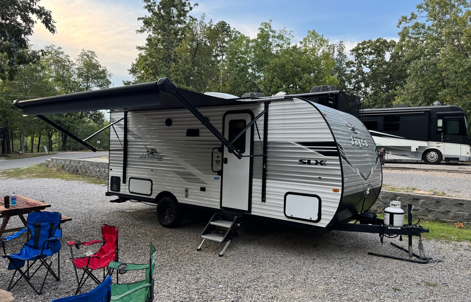 2025 Jayco Jay Flight 197MB | Family Ready!