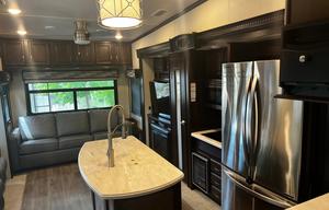 2018 Forest River Columbus F383FB