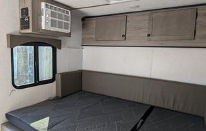 Enjoy Ultimate Sunsets with this Sunray Sport 129